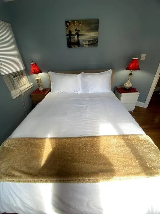 Image 3 of Cozy Boston Getaway Apartment! Free Parking