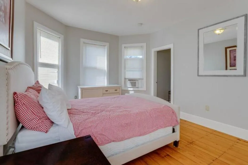 Image 6 of NEW! Boston Entire House Near MBTA, 3 Mi to Fenway!