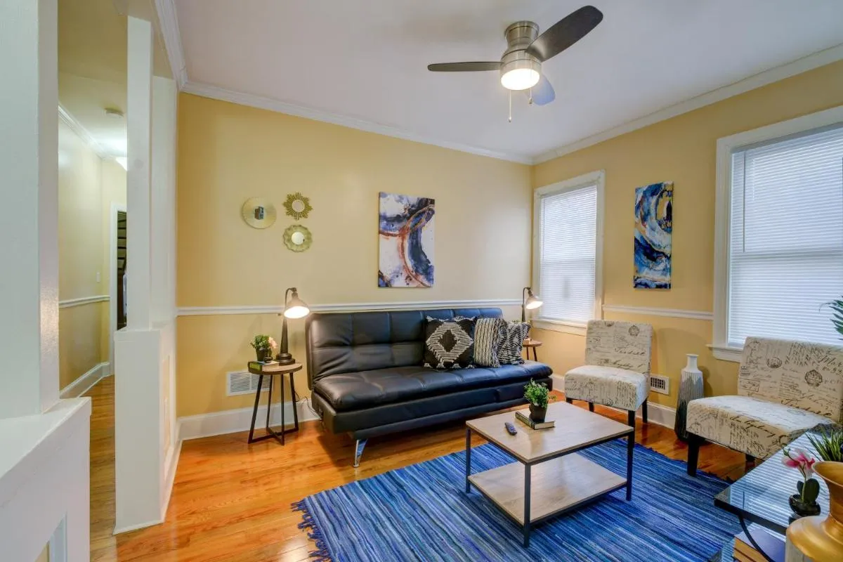 Image 2 of Spacious apartments near Ashmont – Evonify Stays