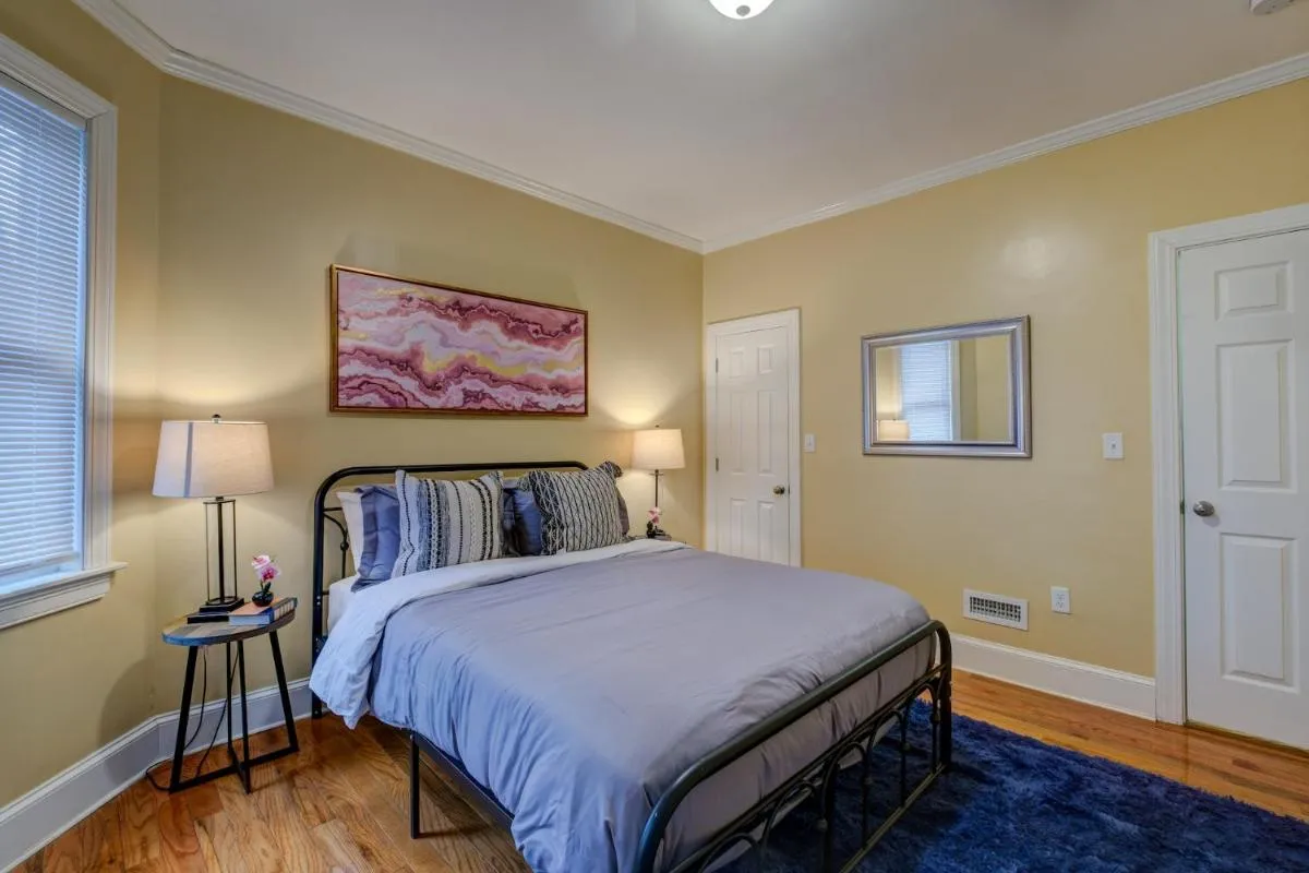 Image 3 of Spacious apartments near Ashmont – Evonify Stays